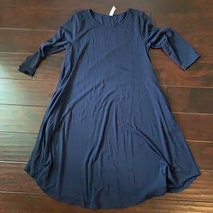 Navy knee length dress size small
